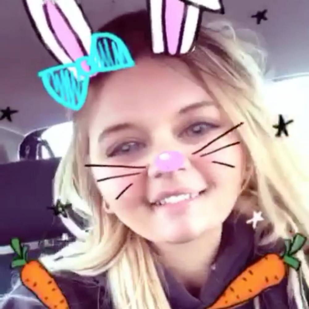 Meet your Posher, Emilie